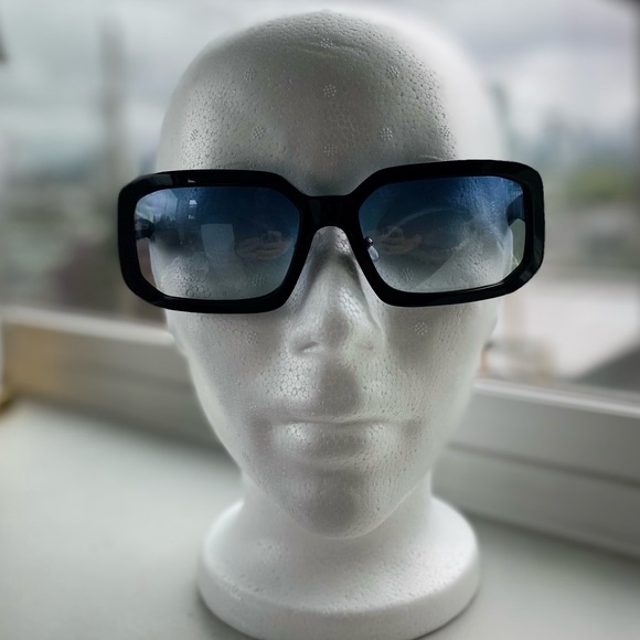 Chanel 5063-B Sunglasses - Picture 9 of 10